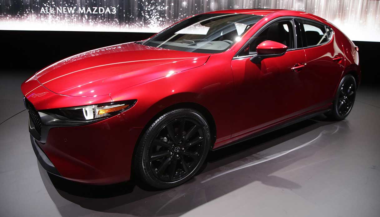Mazda Mazda3 Sedan: prezzo, velocità, consumi