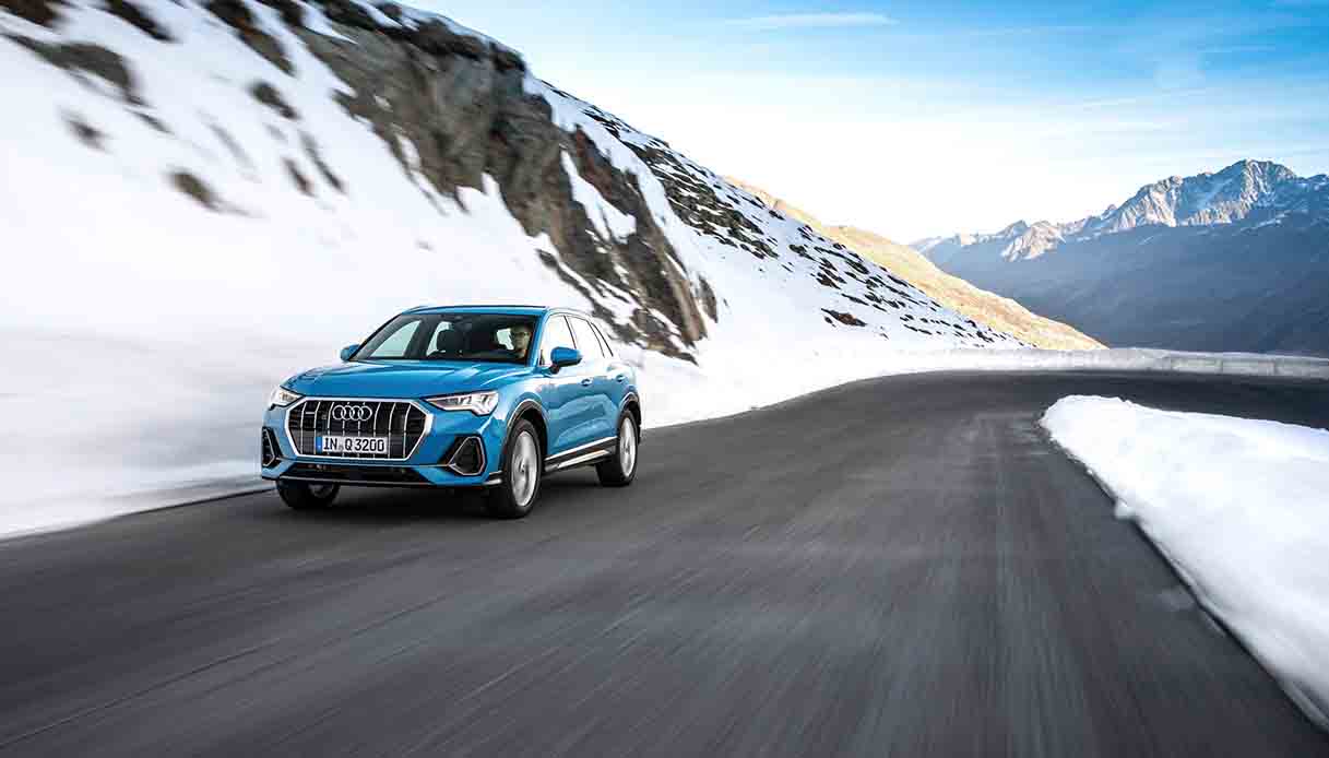 Audi Q3: il nuovo infotainment, i motori e i prezzi del SUV compatto