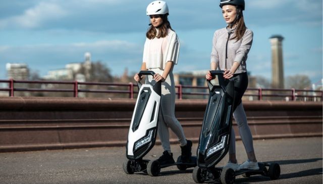 Dragonfly Hyperscooter: monopattino elettrico a quattro ruote