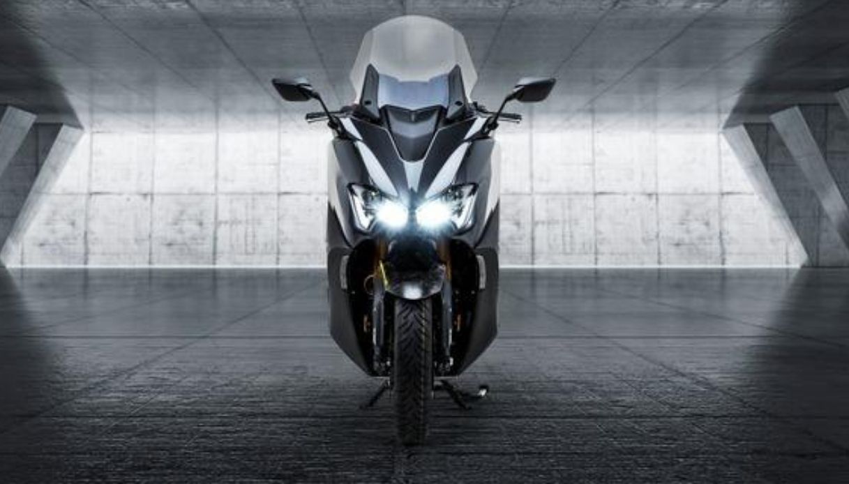 Yamaha TMAX storia versioni speciali - Dueruote