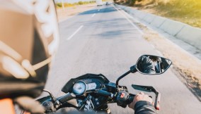 Moto altrui: consigli pratici e potenziali pericoli alla guida