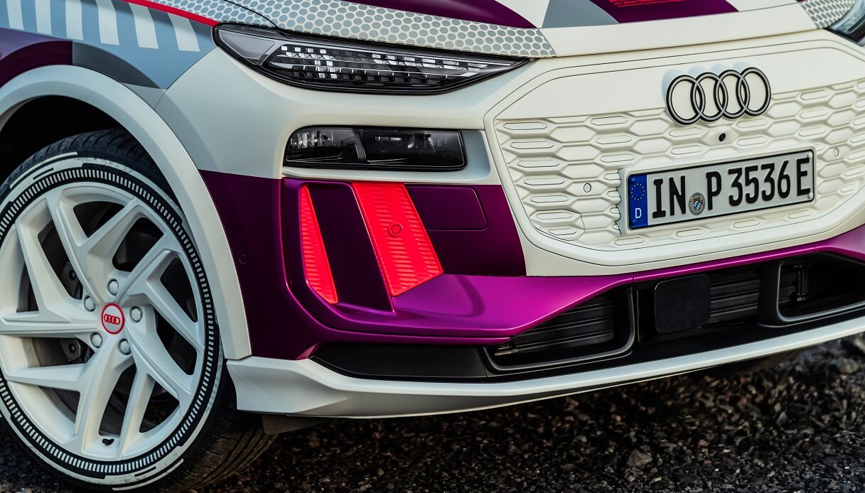 La nuova Audi Q6 e-tron debutta in anteprima al Salone di Monaco 2023