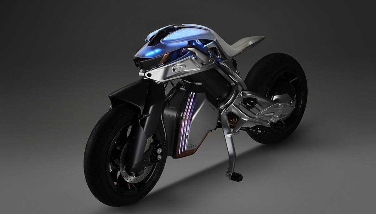 Yamaha rivela Motoroid2, la moto-androide del futuro