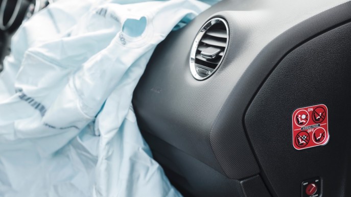 Maxi richiamo Citroen per difetti agli airbag: migliaia di veicoli coinvolti