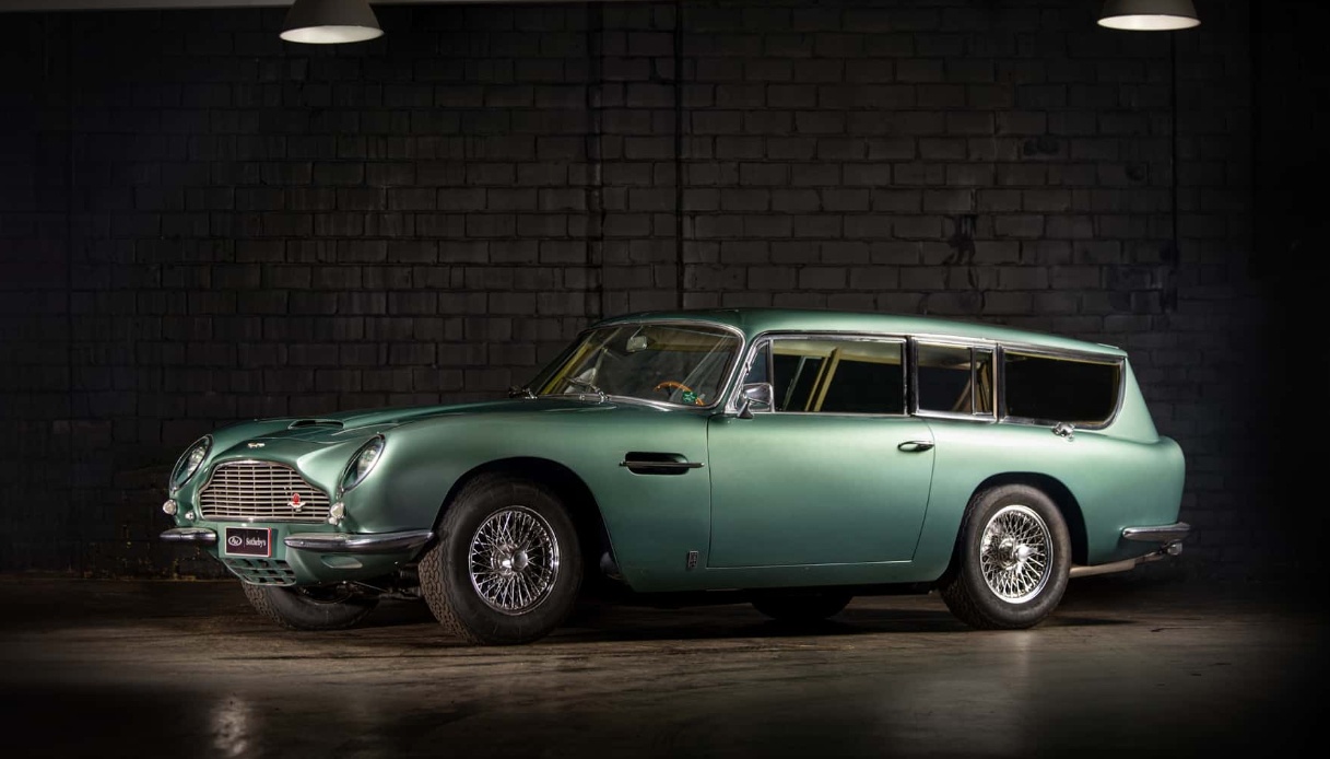 Il valore dell'Aston Martin DB6 Shooting Brake della FLM Panelcraft